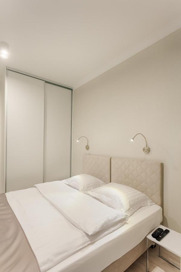 Mennica Residence Luxury Location Varšava Exteriér fotografie