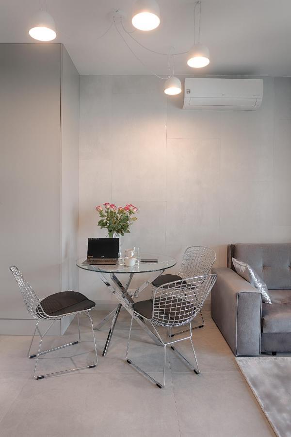 Mennica Residence Luxury Location Varšava Exteriér fotografie