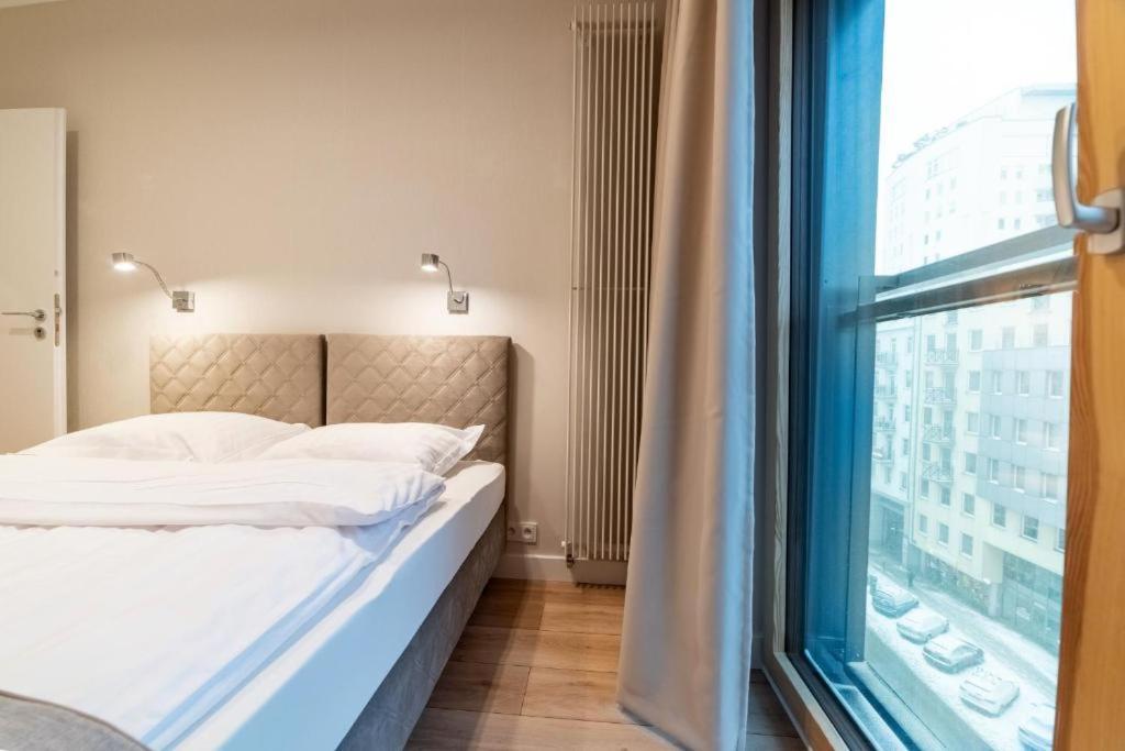 Mennica Residence Luxury Location Varšava Exteriér fotografie